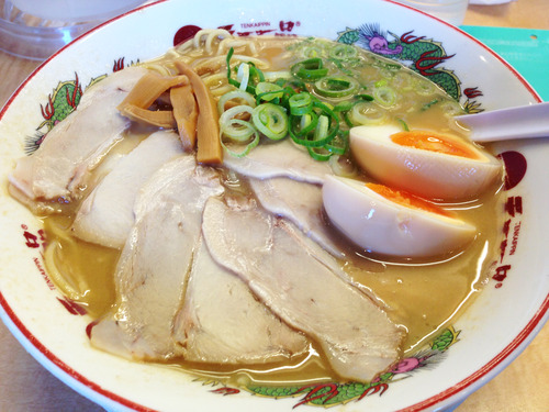 ラーメン（チャーシュー、煮卵入り）写真